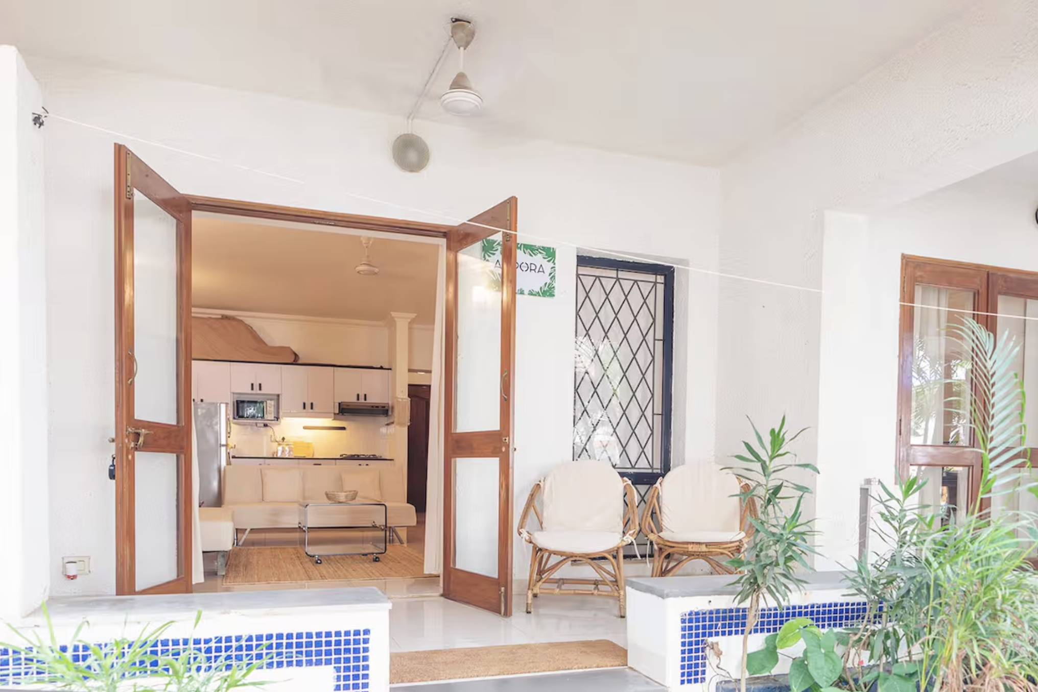 Arpora Door apartment